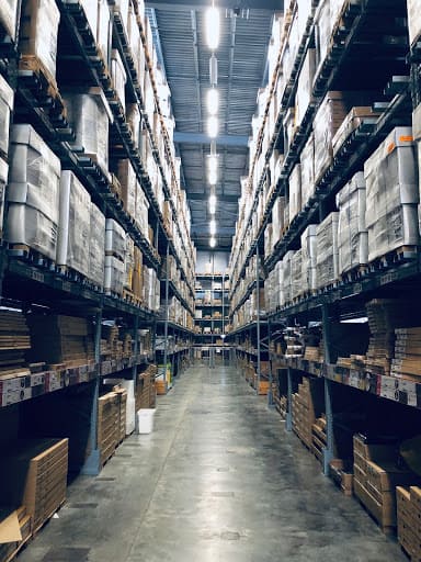 The sales warehouse sneaker